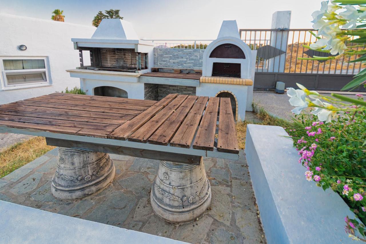 הוילה אפאנטו Chrysanthi'S Stone House מראה חיצוני תמונה
