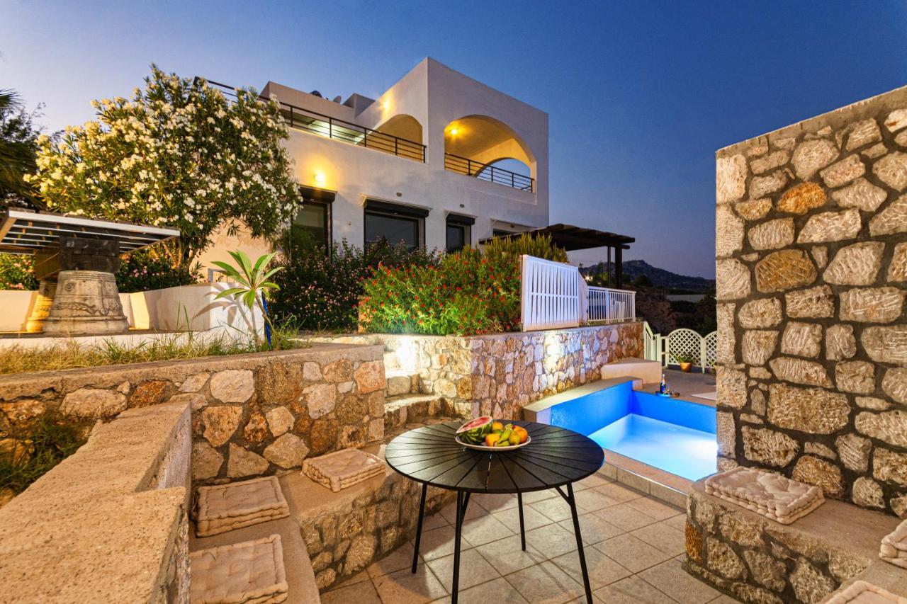 הוילה אפאנטו Chrysanthi'S Stone House מראה חיצוני תמונה